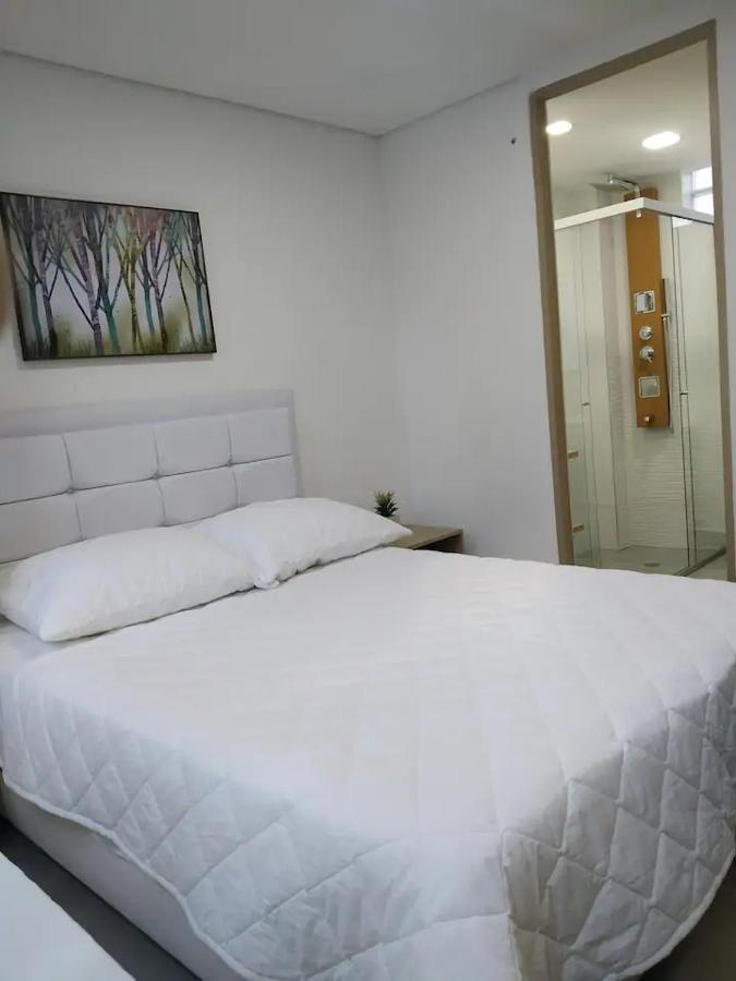 Zenia 70 Living & * Medellin