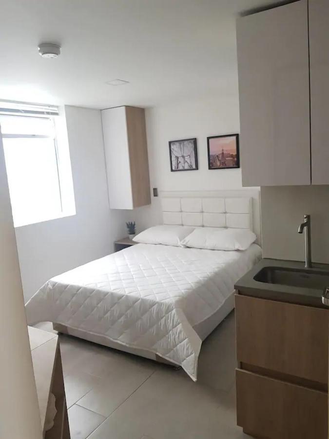 Zenia 70 Living & * Medellin