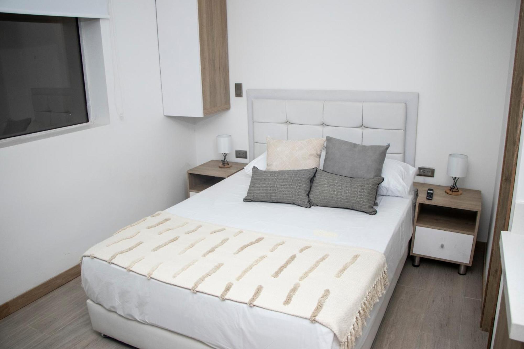 Apartment Zenia 70 Living &