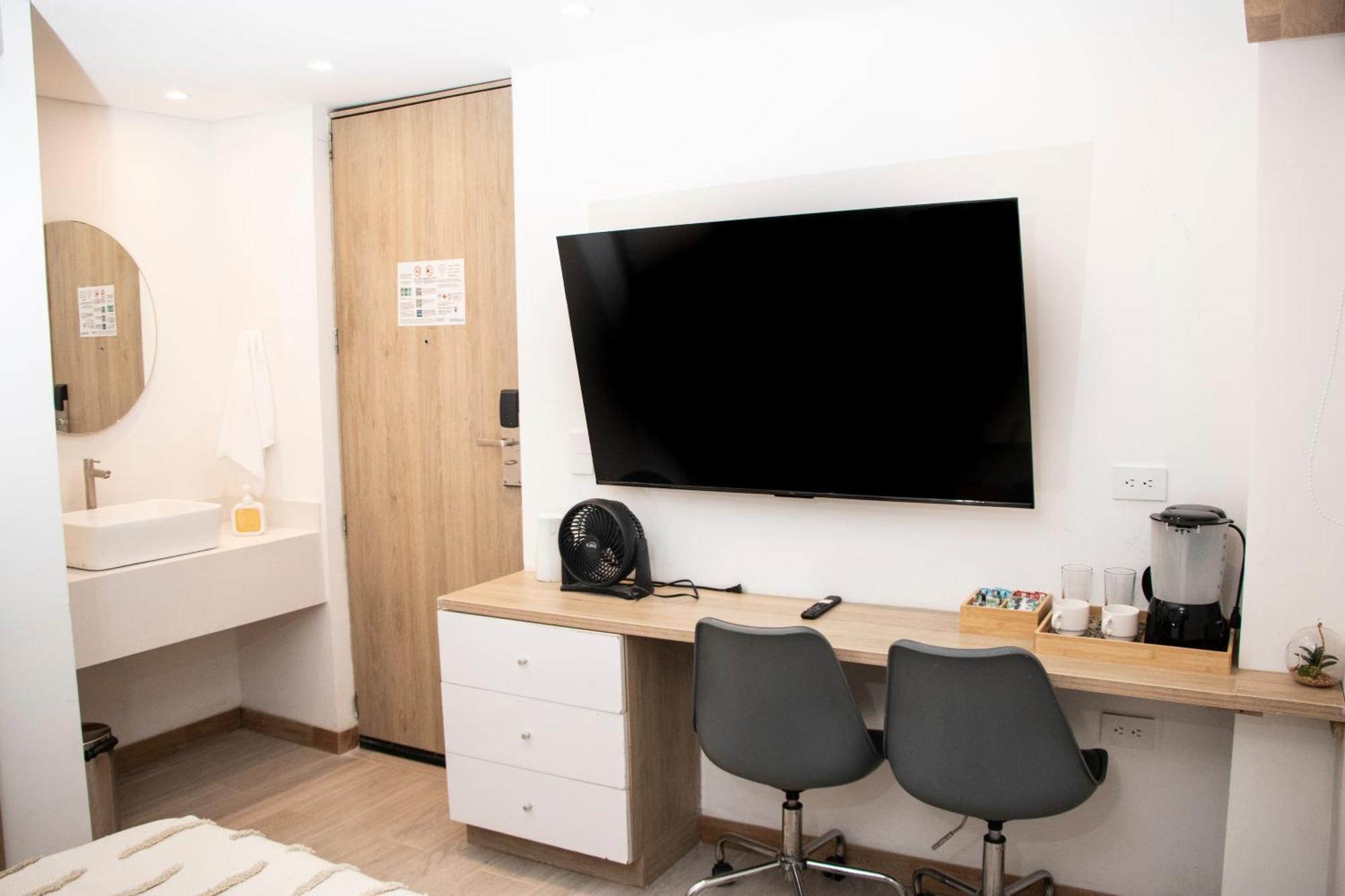 Apartment Zenia 70 Living &