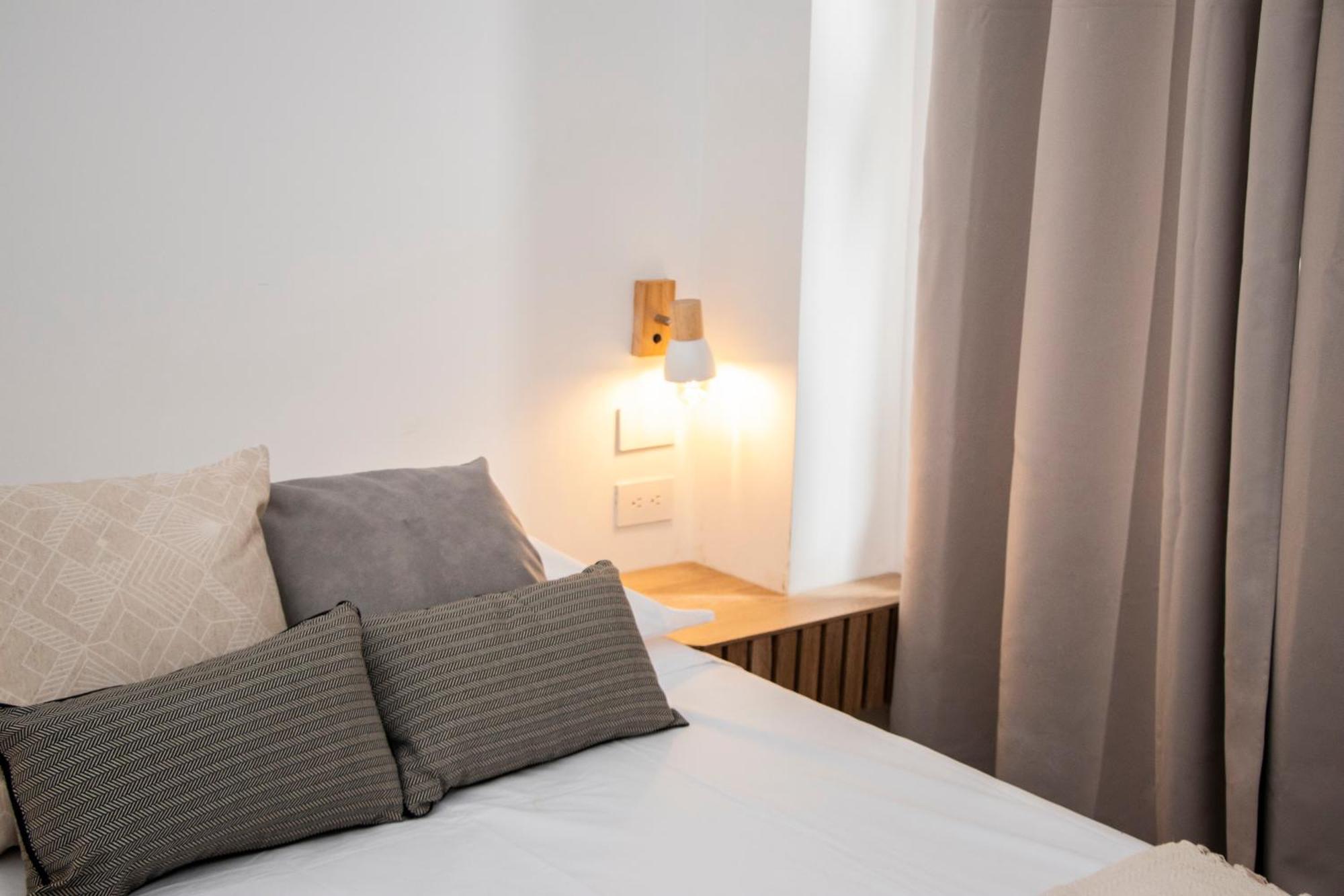 Zenia 70 Living & Medellin