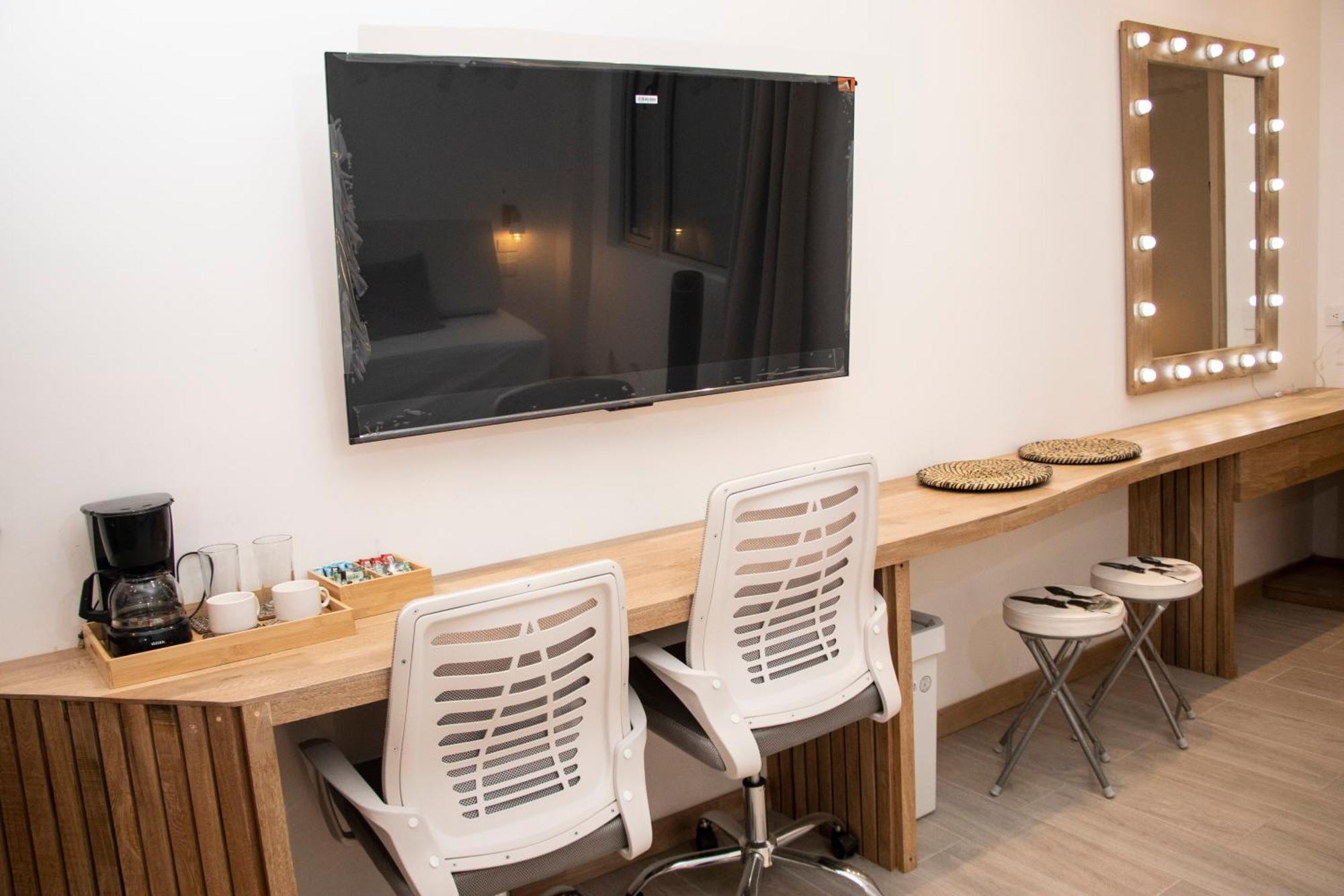 Zenia 70 Living & * Medellin