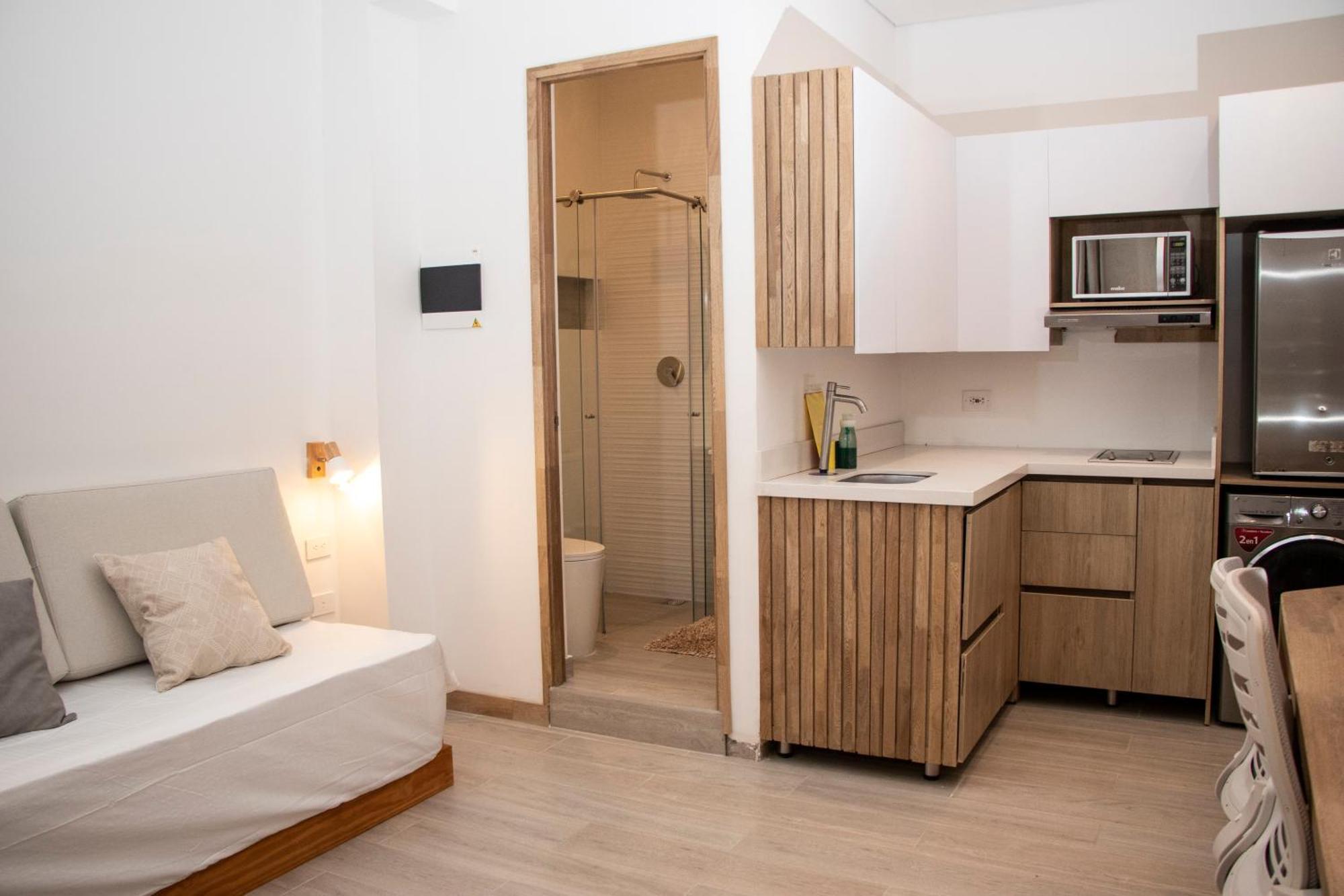 Zenia 70 Living & Apartment *